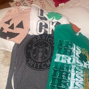 ❗CLOSET CLOSING ❗3 for $25 - Bundle of holiday shirts